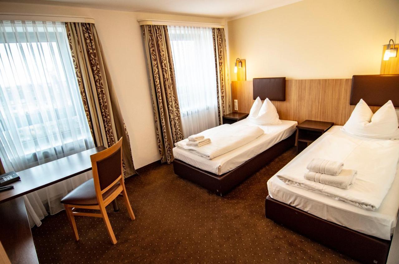 Ausbildungshotel St. Theresia 2* Múnich